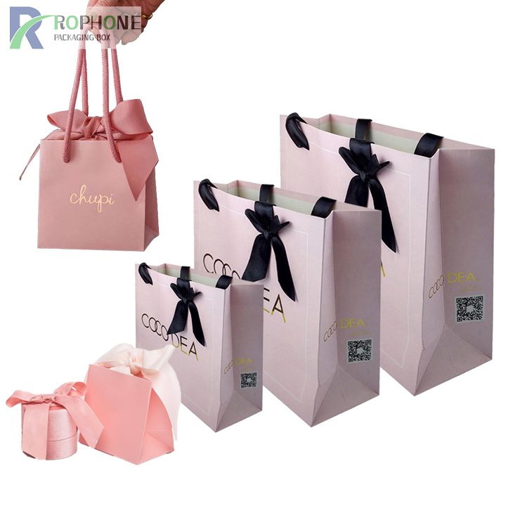 Tas hadiah kertas